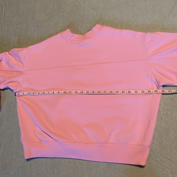 A new day XL light pink sweatshirt 26” pit-pit 22” long relaxed fit crew neck - Picture 10 of 13